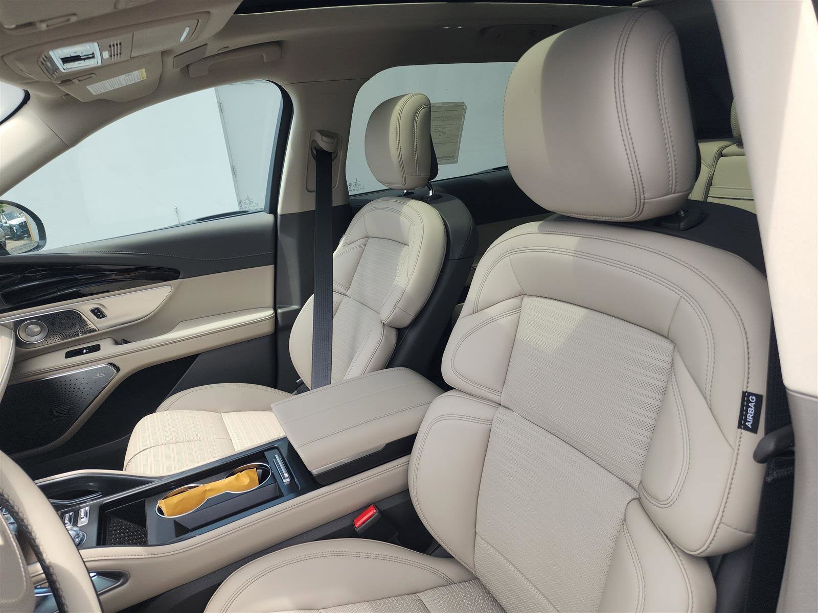 2025 Lincoln Nautilus Reserve