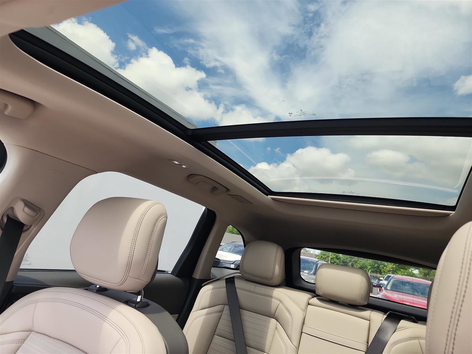 2025 Lincoln Nautilus Reserve