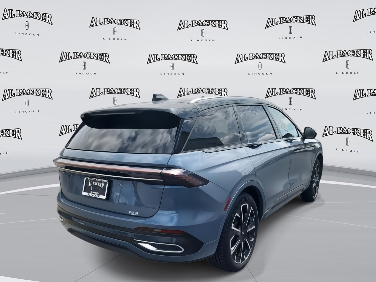 2025 Lincoln Nautilus Reserve