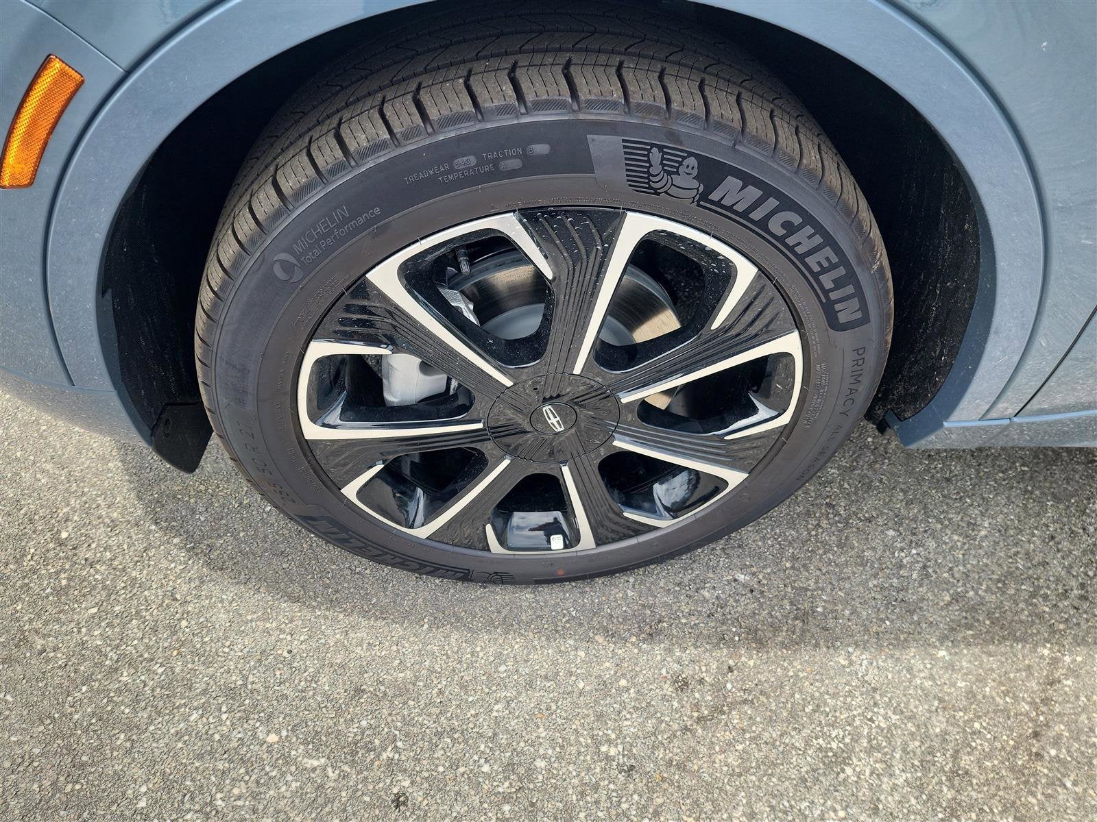 2025 Lincoln Nautilus Reserve