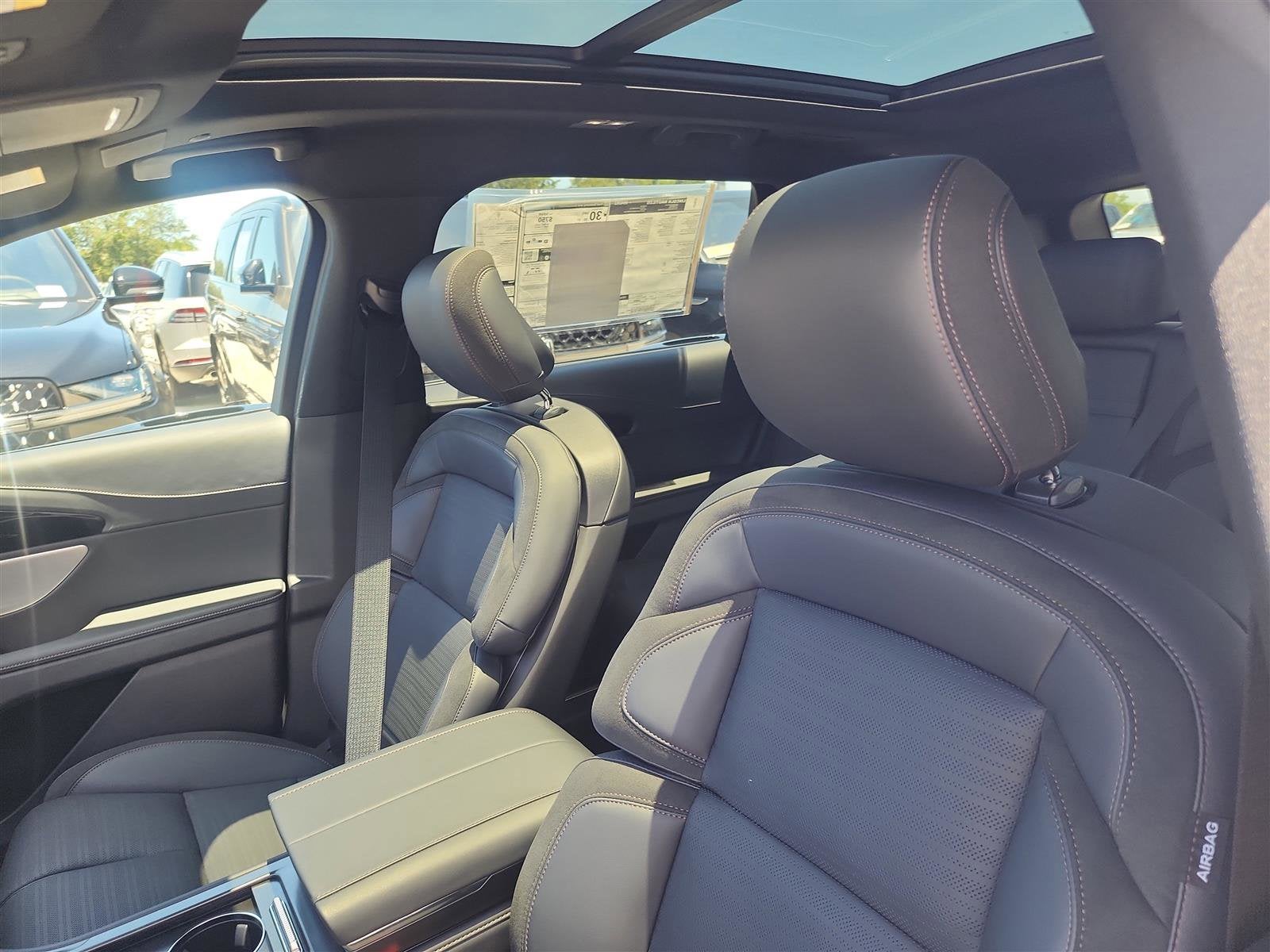 2025 Lincoln Nautilus Reserve