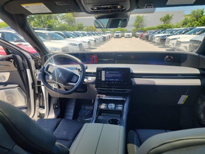 2025 Lincoln Nautilus Reserve