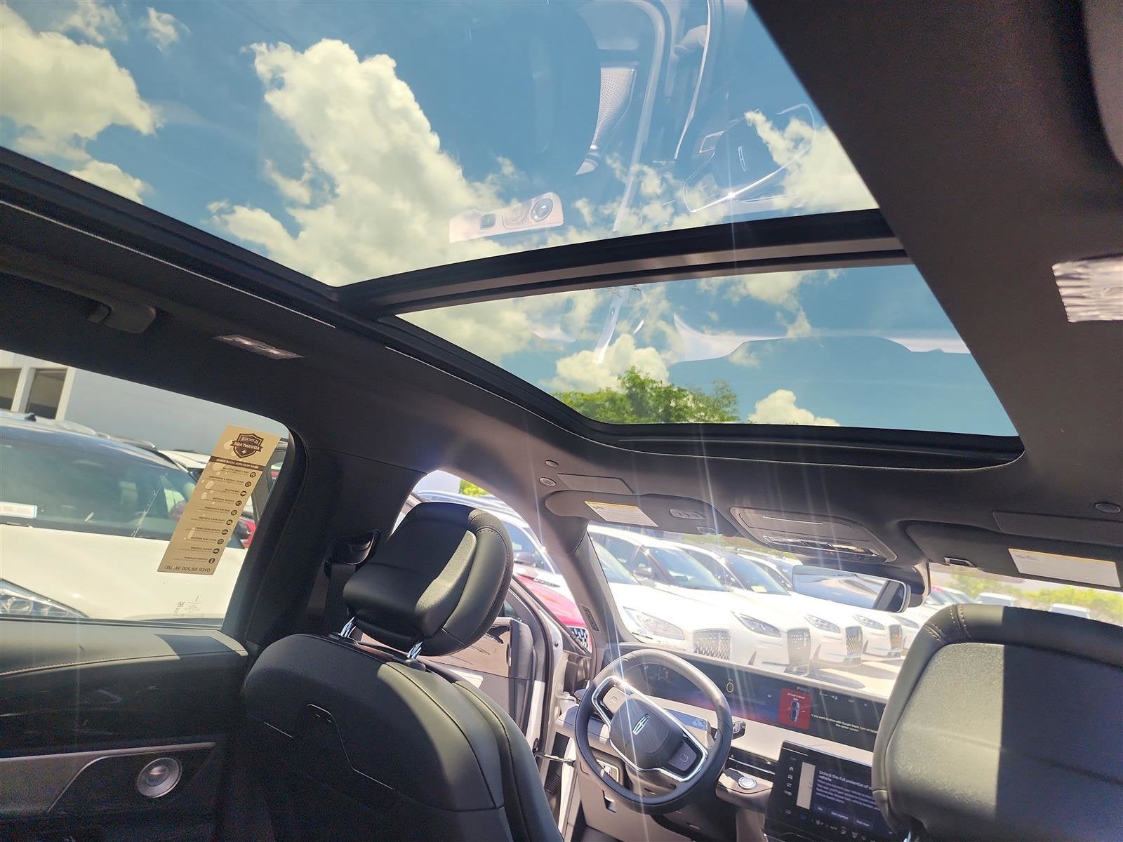 2025 Lincoln Nautilus Reserve