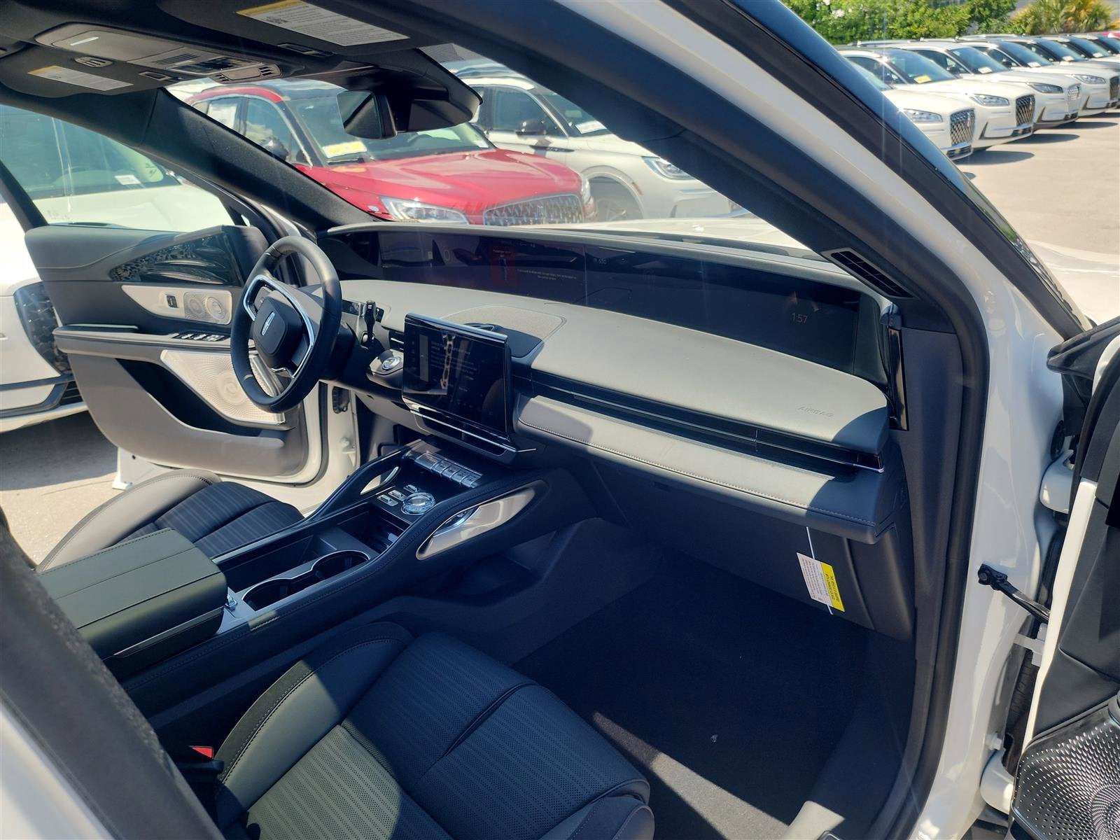 2025 Lincoln Nautilus Reserve