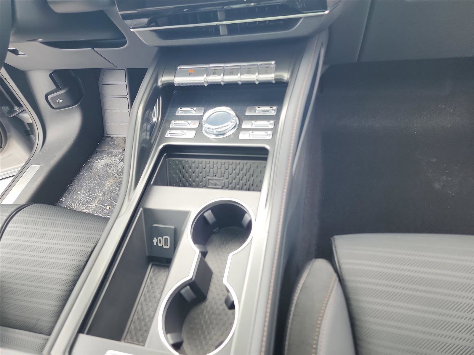 2025 Lincoln Nautilus Reserve