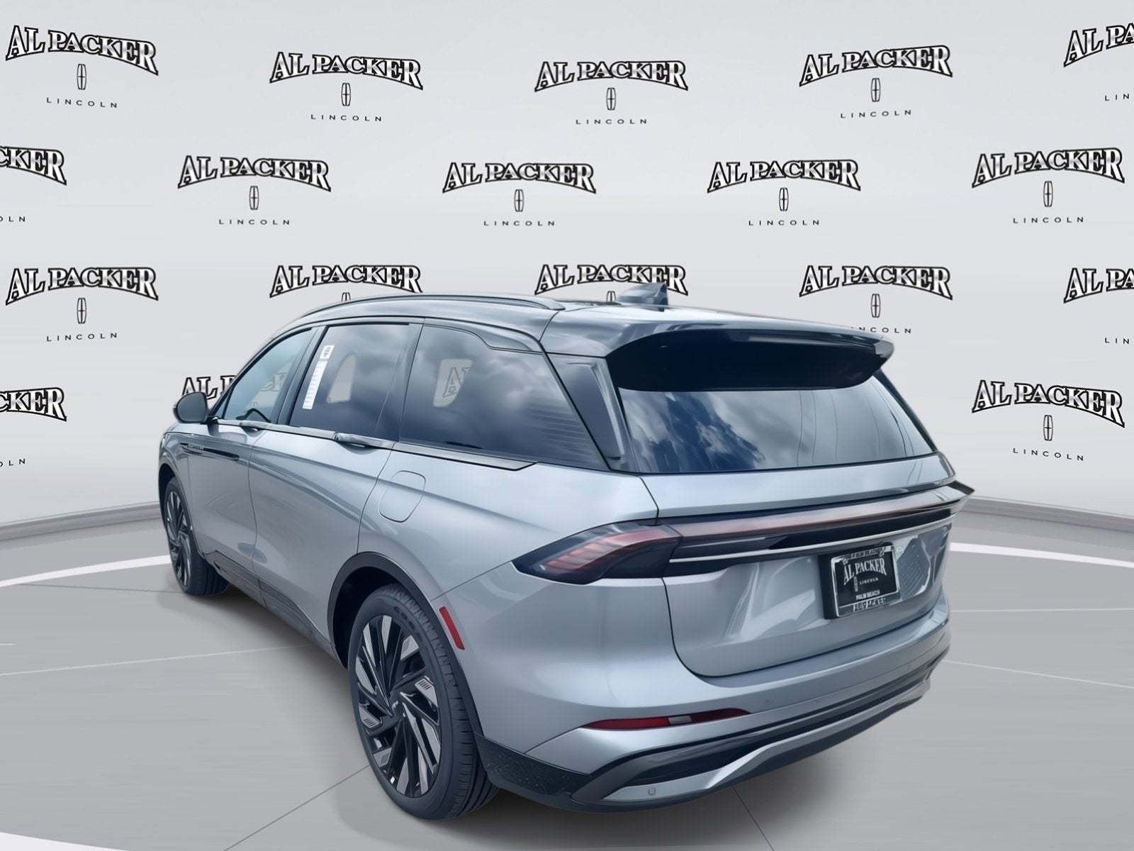 2025 Lincoln Nautilus Reserve