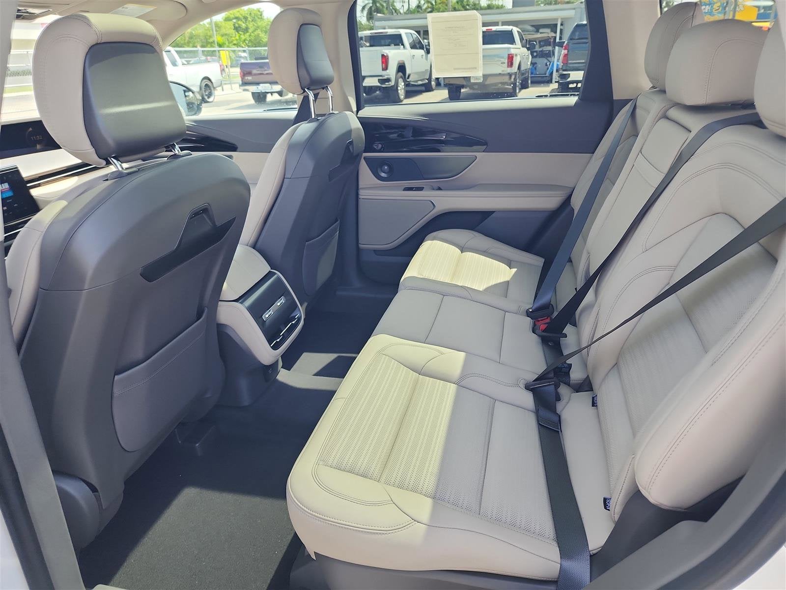 2025 Lincoln Nautilus Reserve