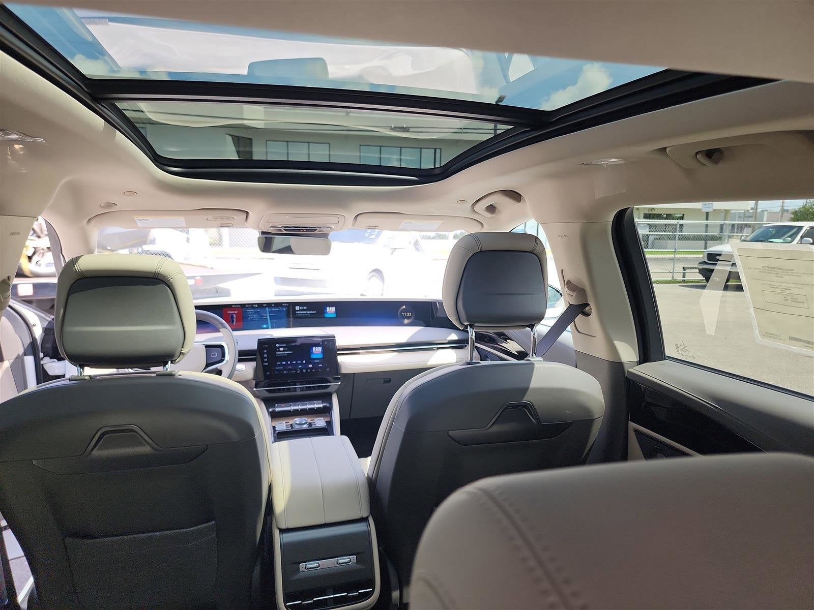 2025 Lincoln Nautilus Reserve