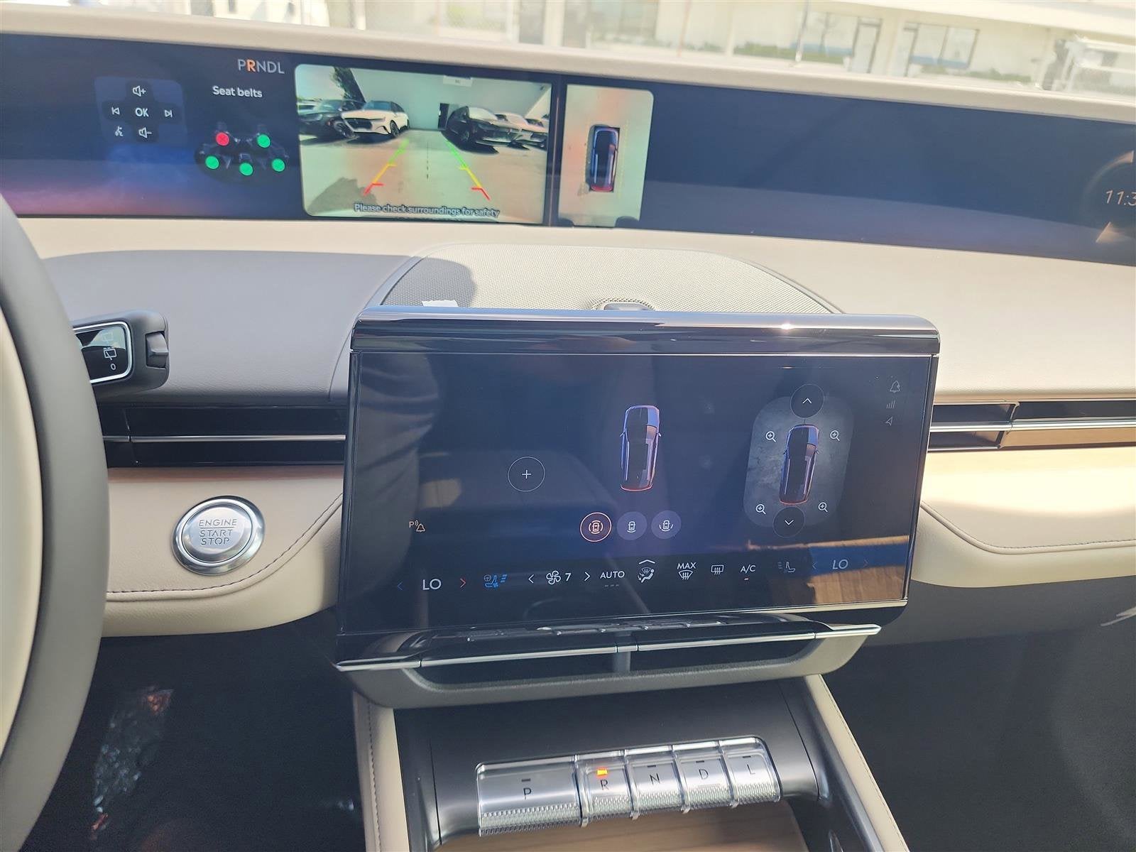 2025 Lincoln Nautilus Reserve