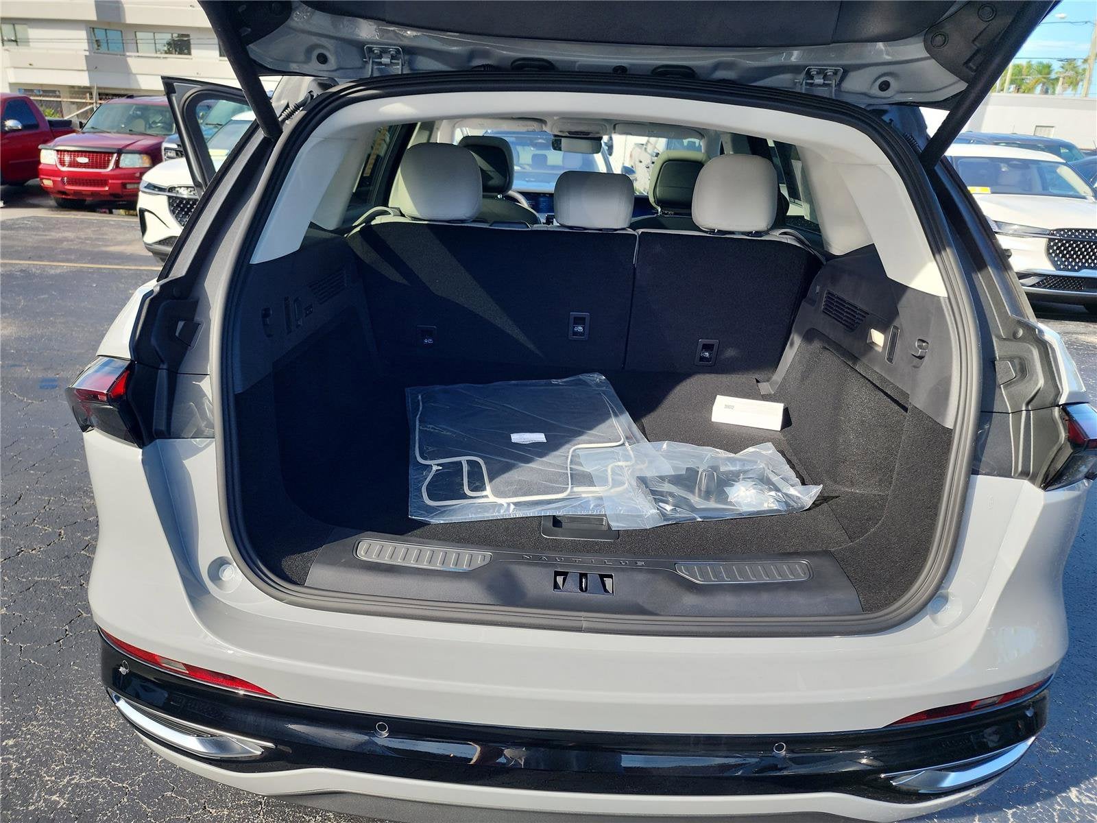 2026 Lincoln Nautilus Reserve