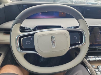 2025 Lincoln Nautilus Reserve