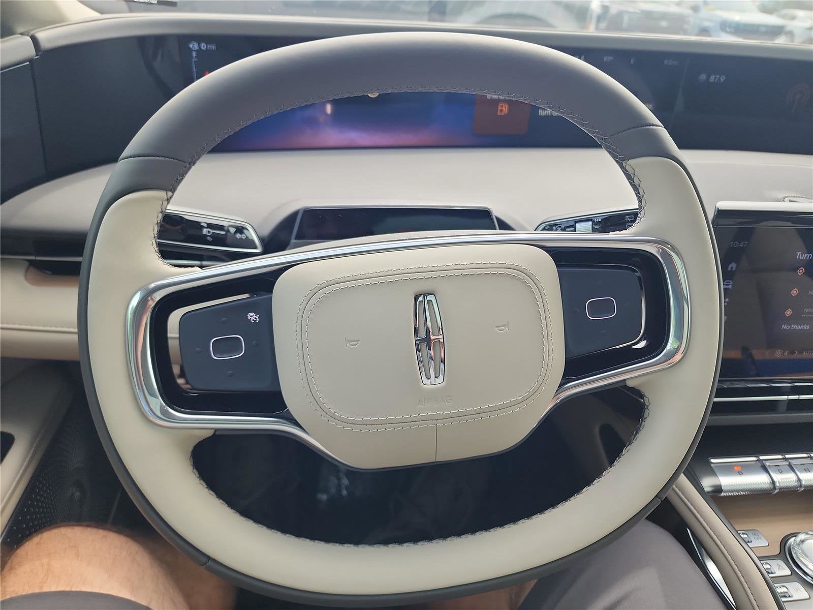 2025 Lincoln Nautilus Reserve