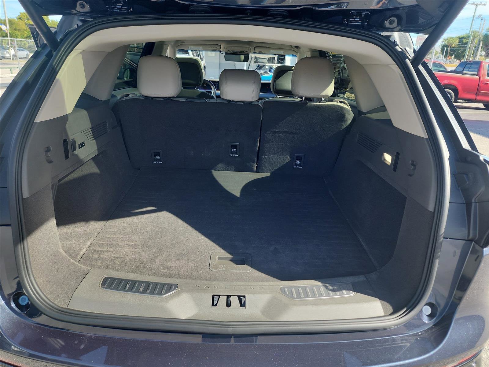 2024 Lincoln Nautilus Reserve