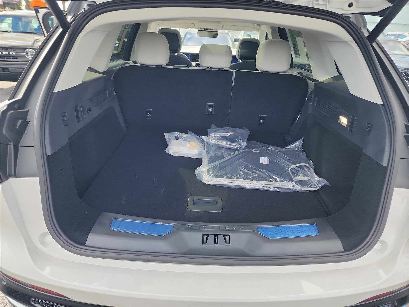 2026 Lincoln Nautilus Reserve