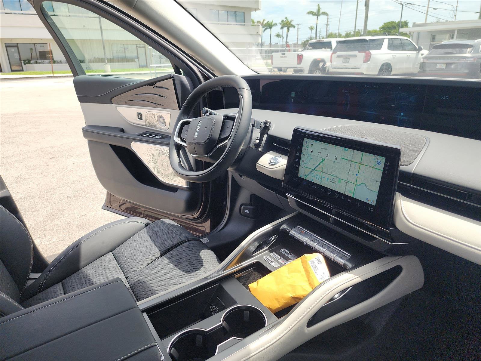 2025 Lincoln Nautilus Reserve