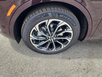 2025 Lincoln Nautilus Reserve