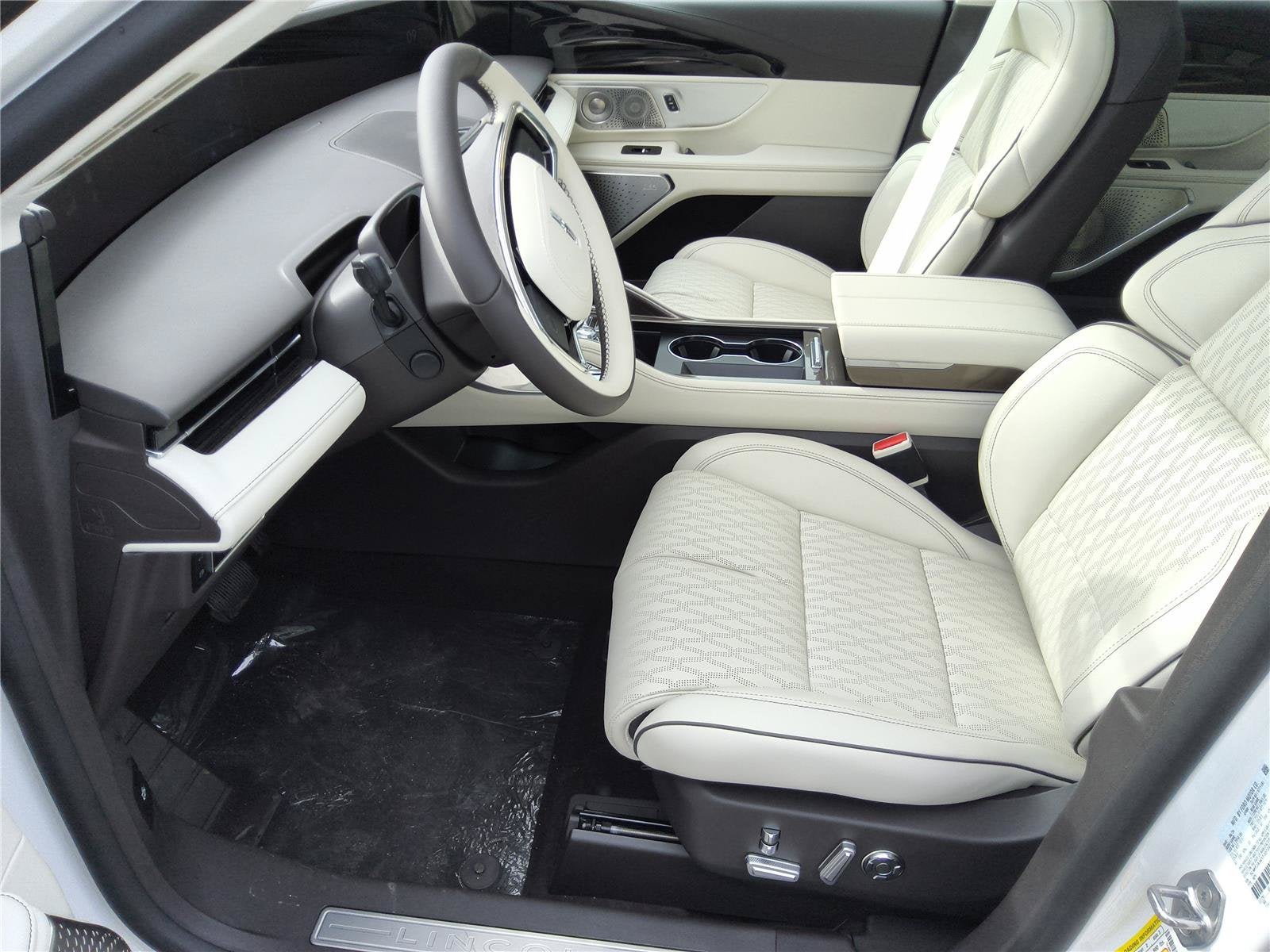 2026 Lincoln Nautilus Black Label