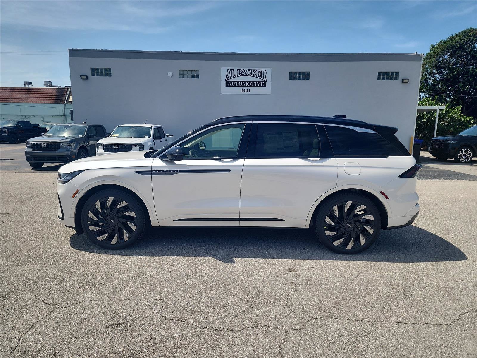 2026 Lincoln Nautilus Black Label