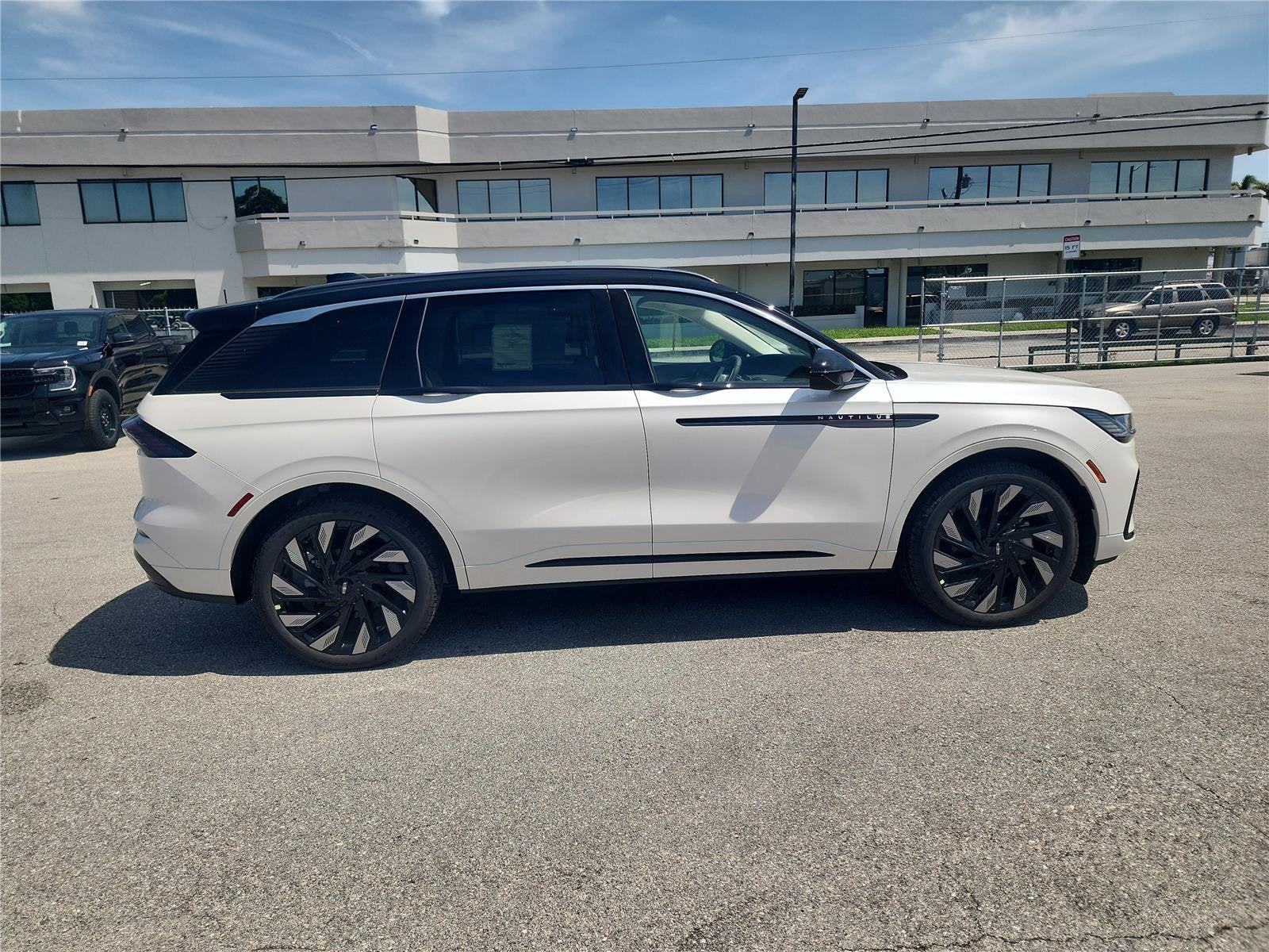 2026 Lincoln Nautilus Black Label