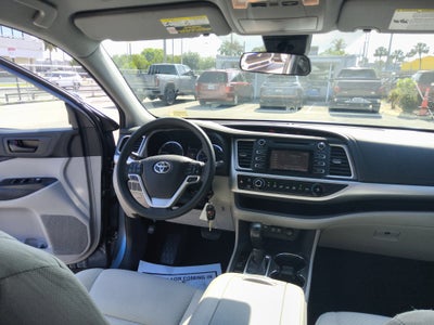 2018 Toyota Highlander LE