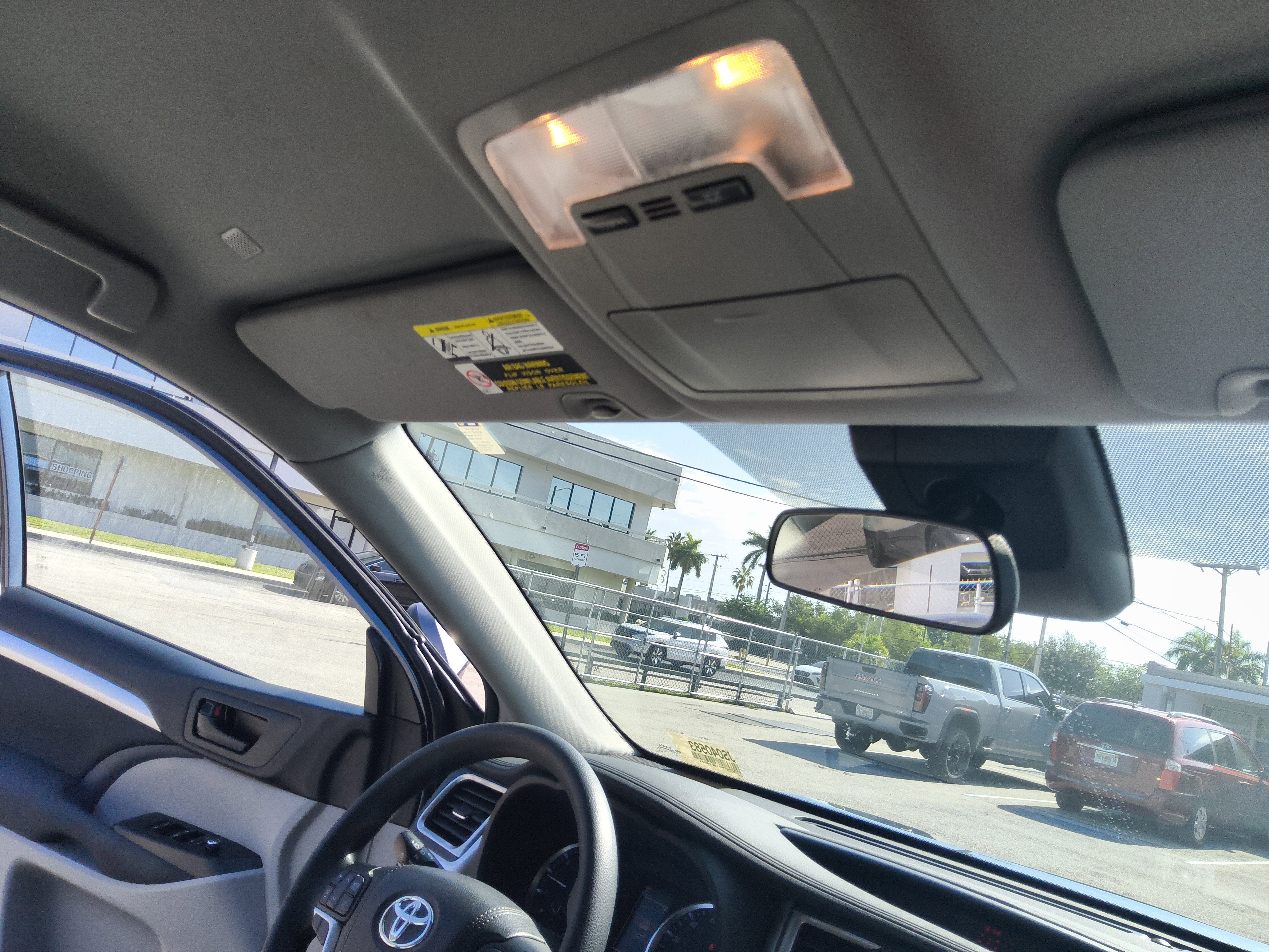 2018 Toyota Highlander LE