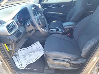 2018 Kia Sorento LX