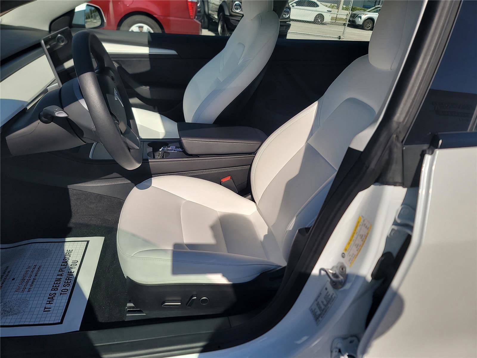 2023 Tesla Model 3 RWD