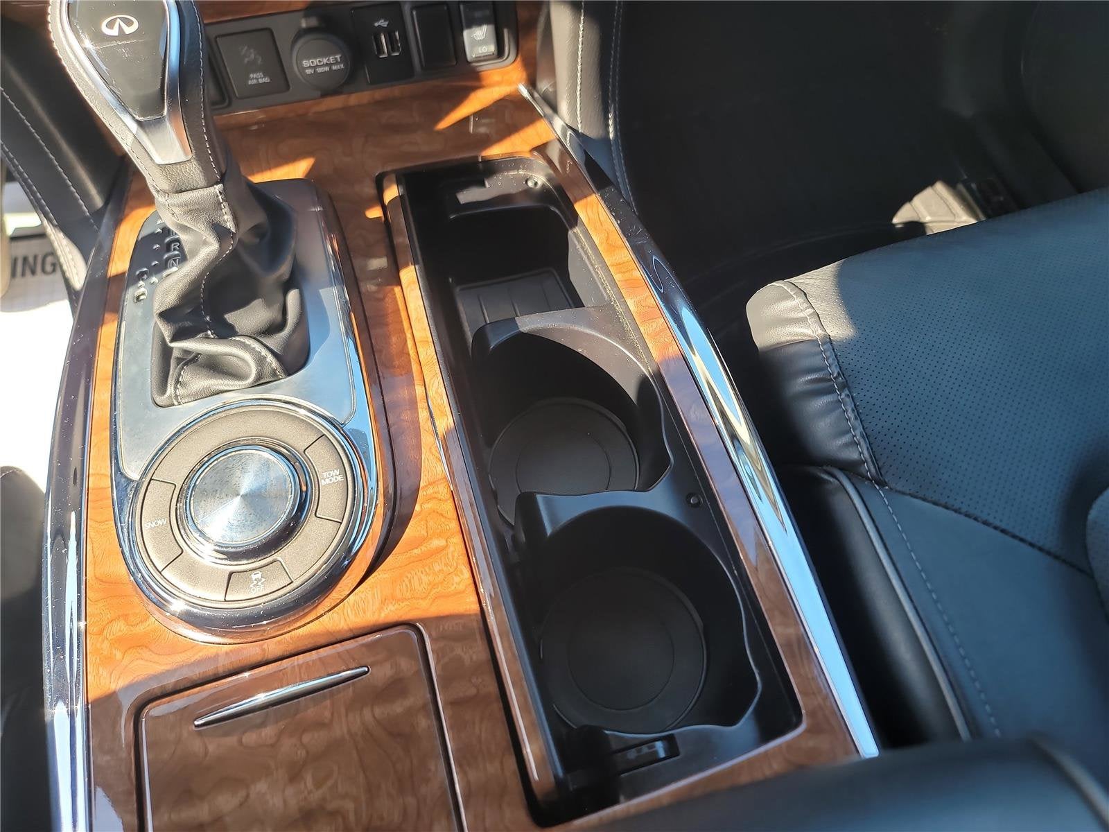 2019 INFINITI QX80 LUXE