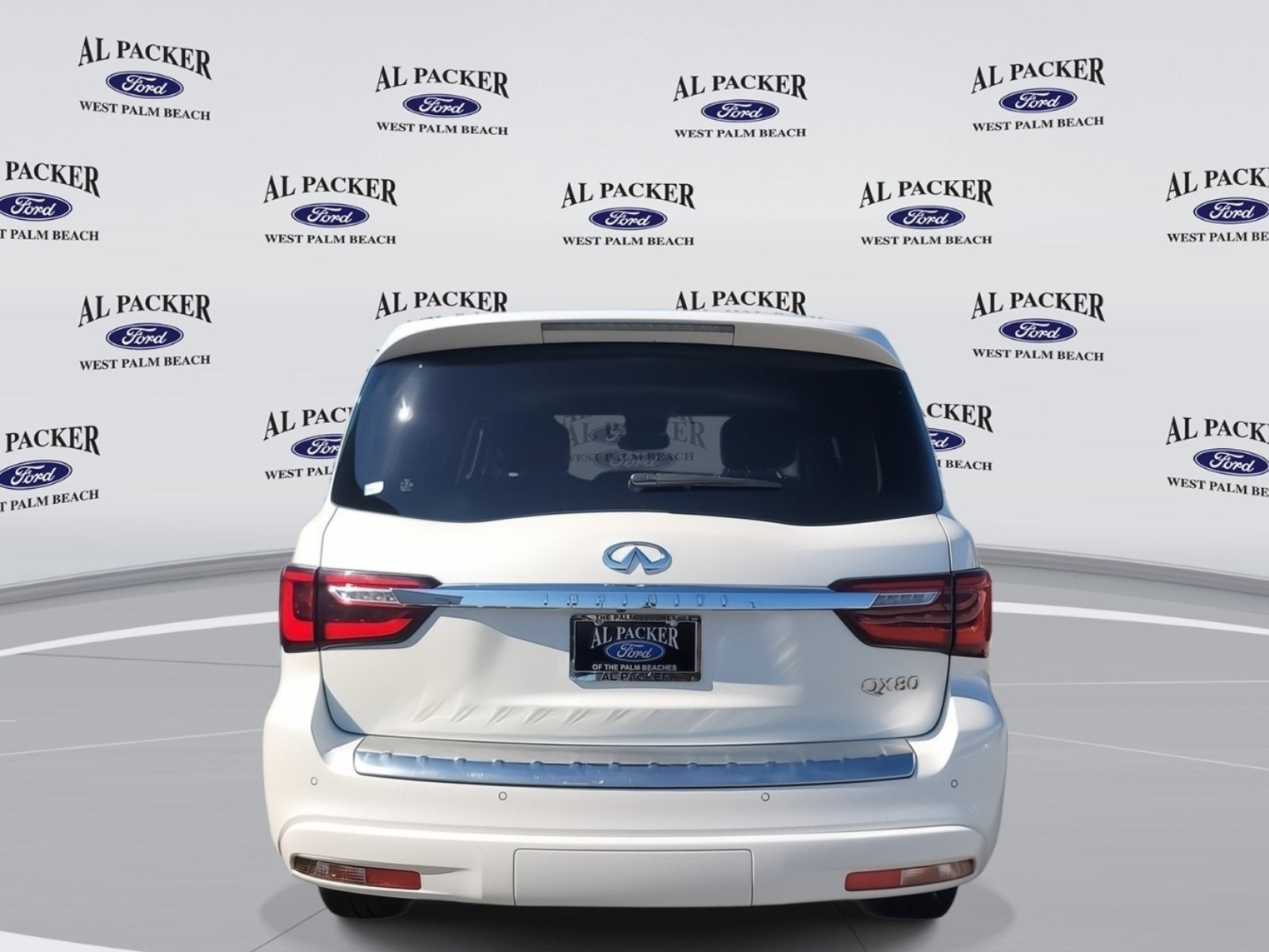 2019 INFINITI QX80 LUXE