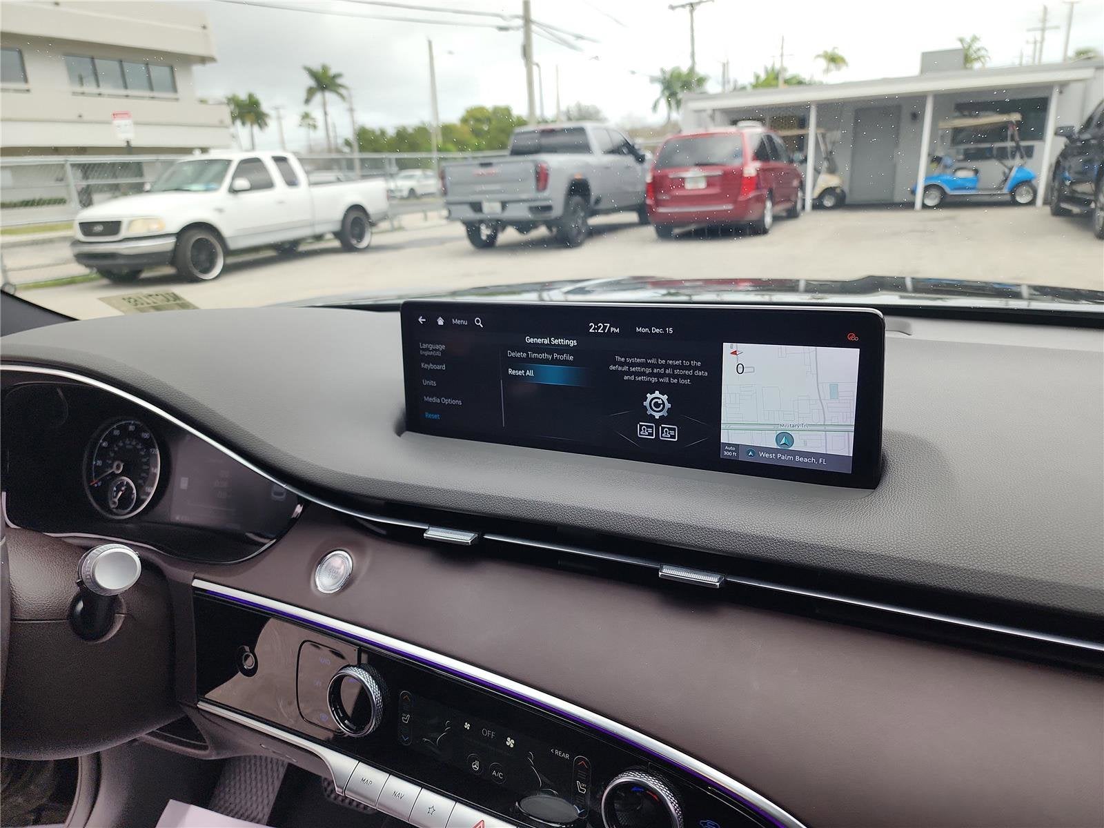 2022 Genesis GV70 2.5T