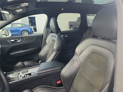2018 Volvo XC60 R-Design