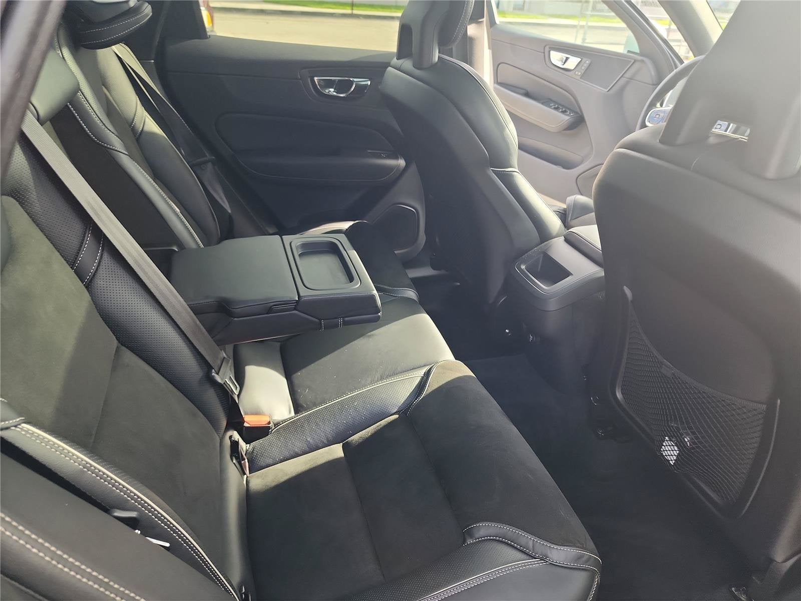 2018 Volvo XC60 R-Design