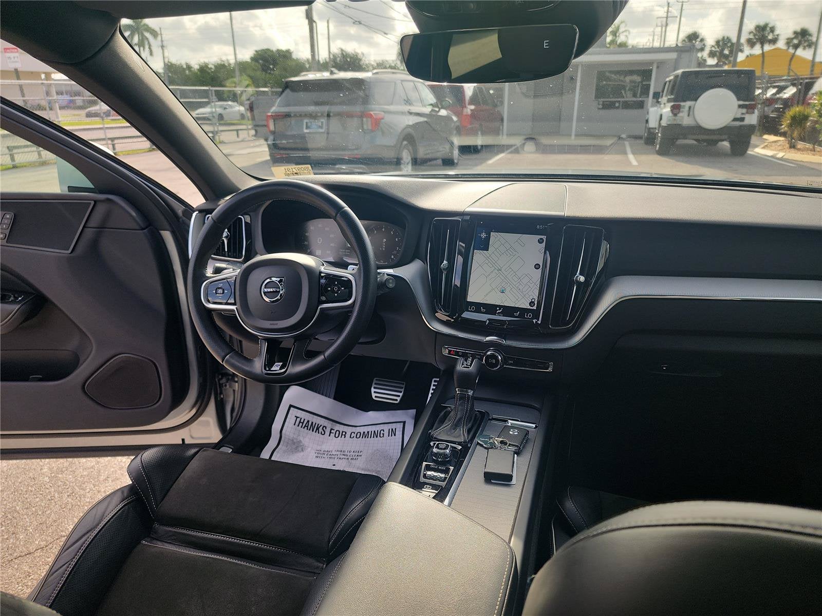2018 Volvo XC60 R-Design