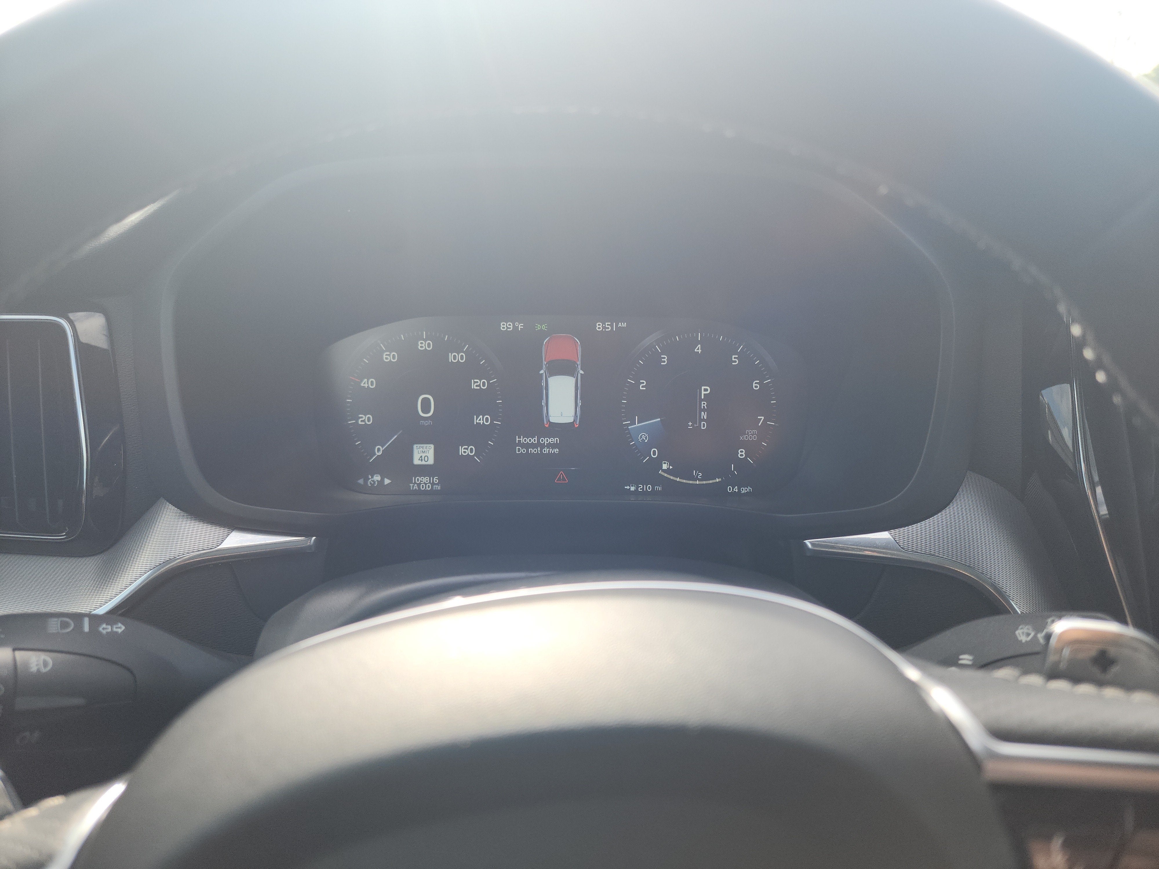 2018 Volvo XC60 R-Design