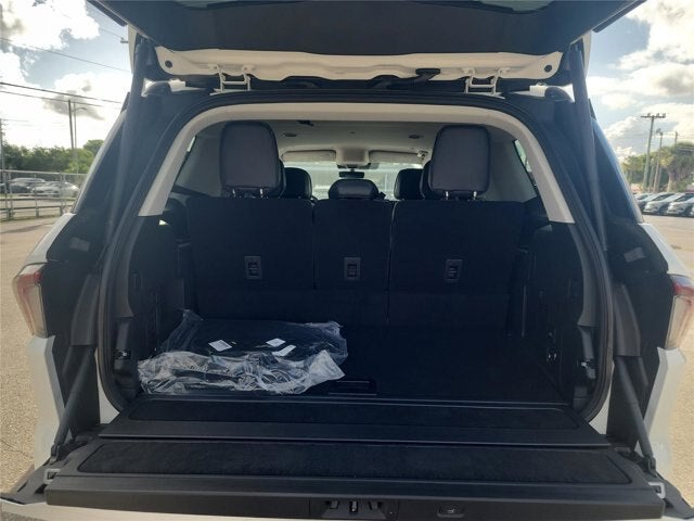 2026 Lincoln Navigator Premiere