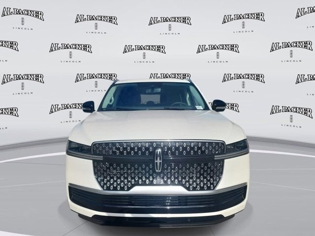 2026 Lincoln Navigator Premiere