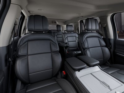 2027 Lincoln Navigator Premiere