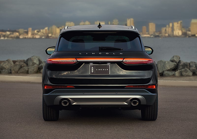 The rear lighting of the 2024 Lincoln Corsair® SUV spans the entire width of the vehicle. | Al Packer Lincoln in West Palm Beach FL