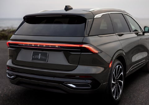 The rear of a 2025 Lincoln Black Label Nautilus® SUV displays full LED rear lighting. | Al Packer Lincoln in West Palm Beach FL
