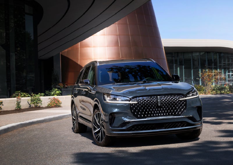 A 2026 Lincoln Black Label™ Aviator® SUV is shown with the available Special Edition Package. | Al Packer Lincoln in West Palm Beach FL