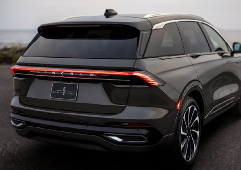 The rear of a 2026 Lincoln Black Label™ Nautilus® SUV displays full LED rear lighting. | Al Packer Lincoln in West Palm Beach FL