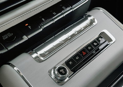The piano key gear selector of a 2027 Lincoln Aviator® Back Label™ SUV. | Al Packer Lincoln in West Palm Beach FL
